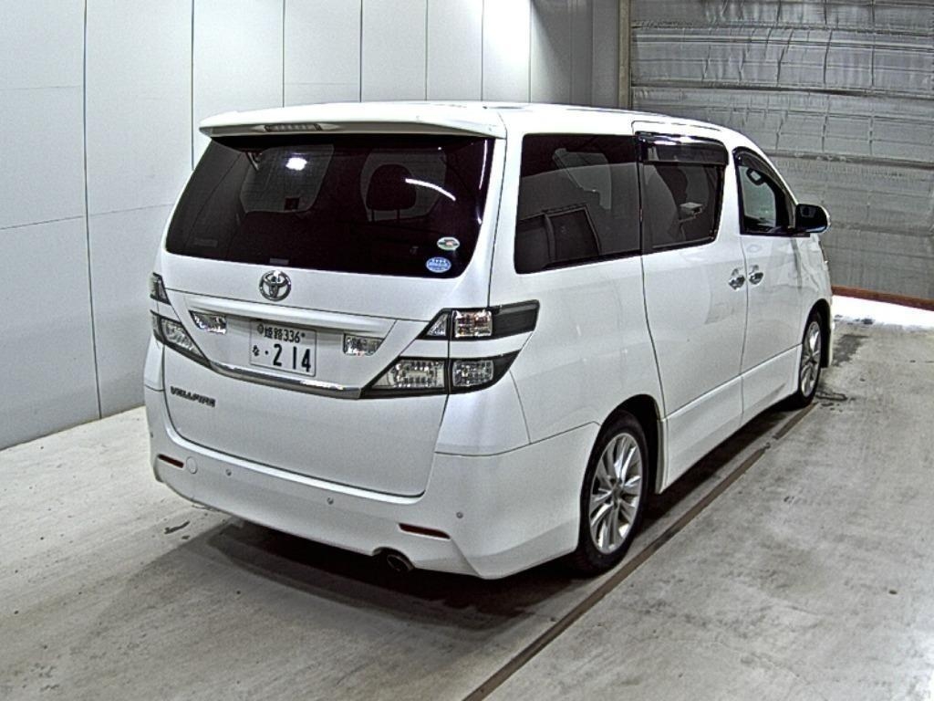 TOYOTA VELLFIRE