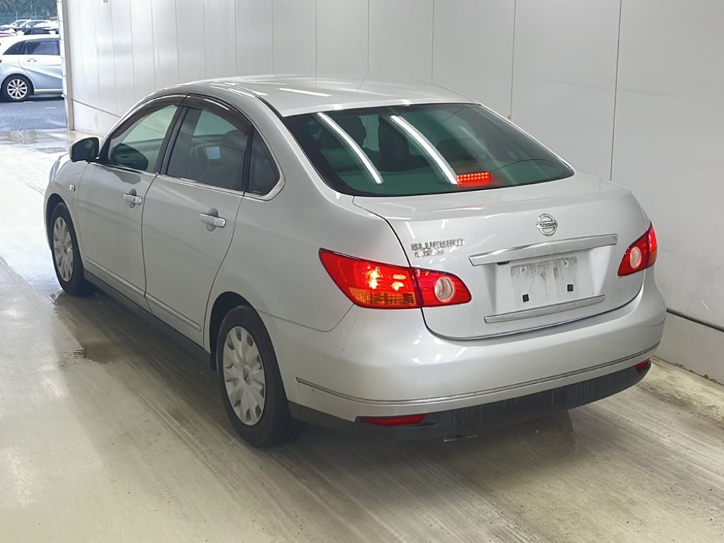 NISSAN BLUEBIRD SYLPHY