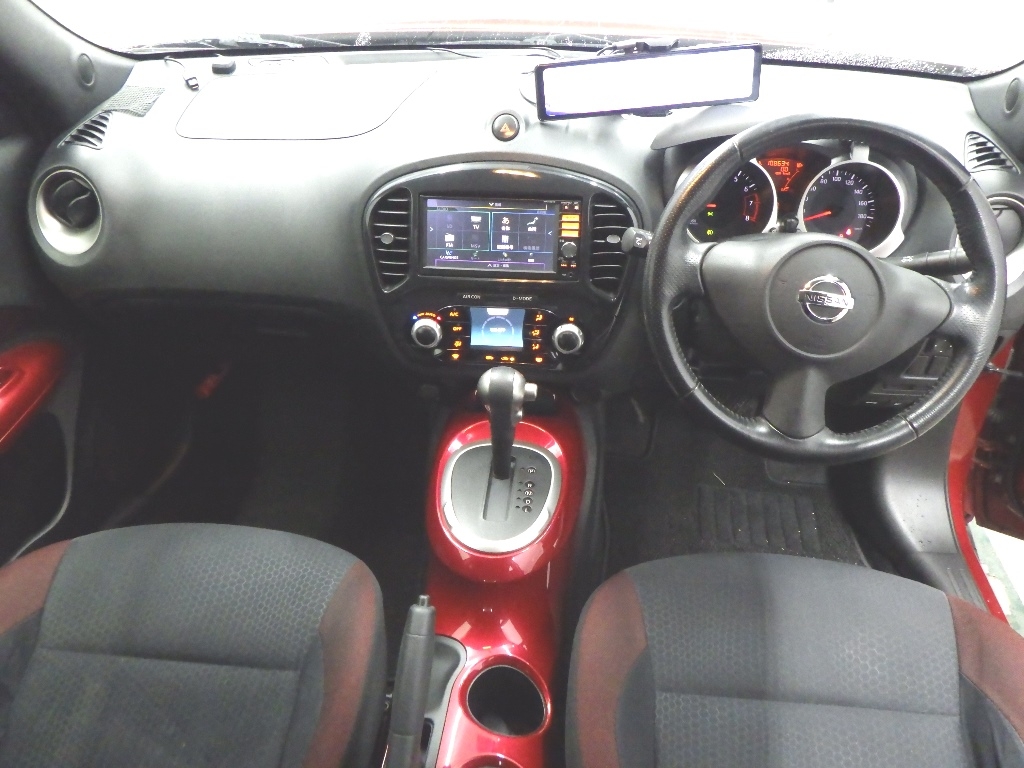 NISSAN JUKE