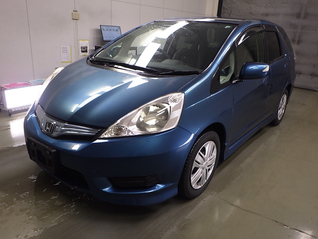 HONDA FIT SHUTTLE