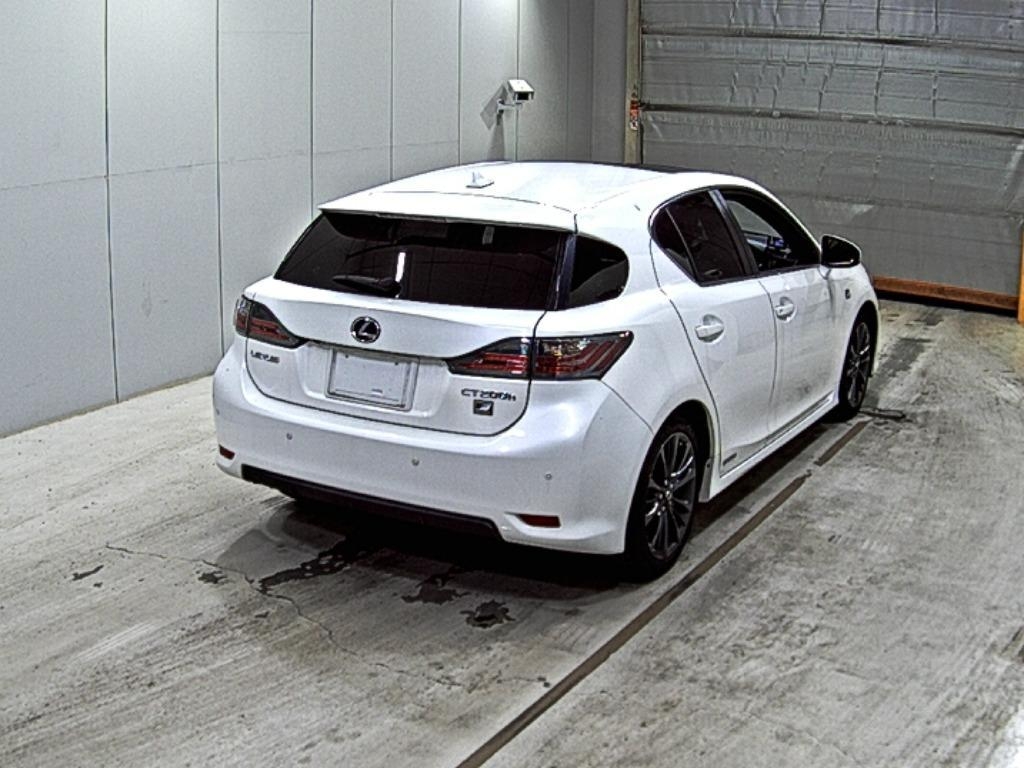 LEXUS CT200H
