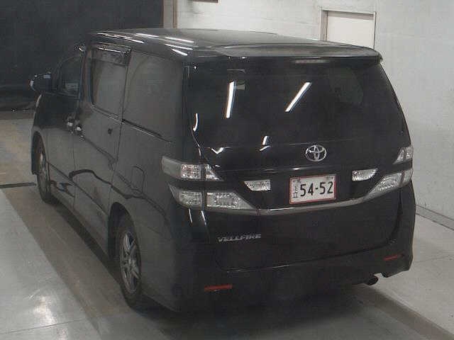 TOYOTA VELLFIRE