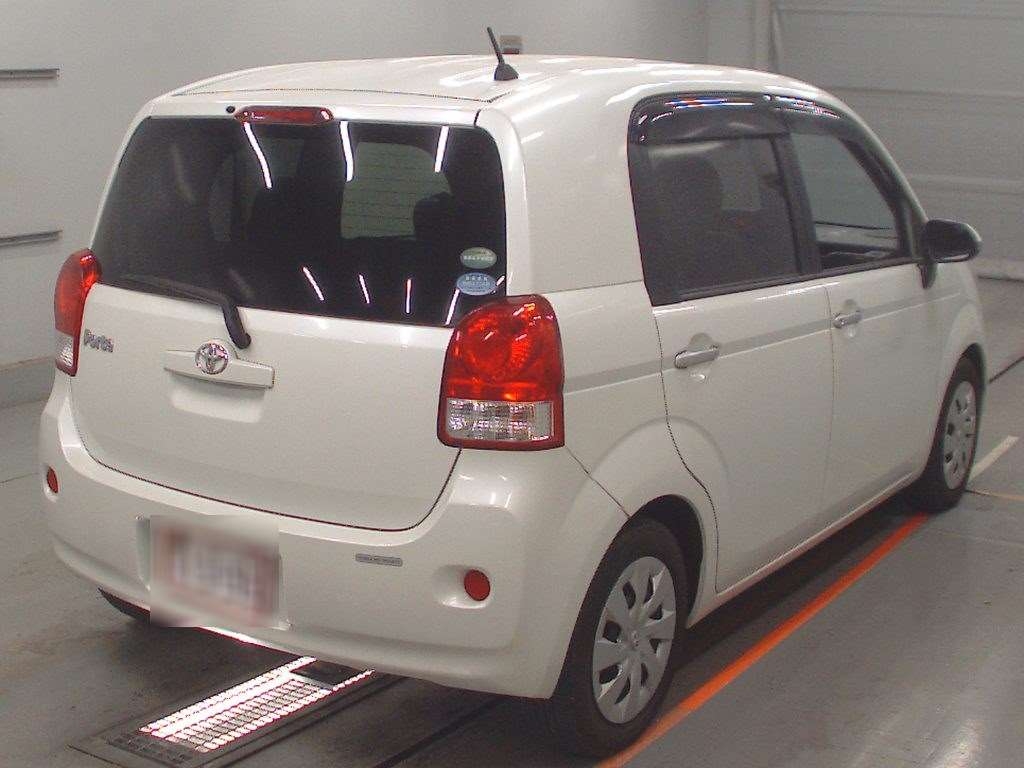 TOYOTA PORTE