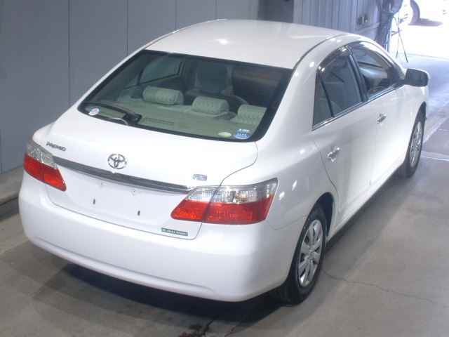 TOYOTA PREMIO