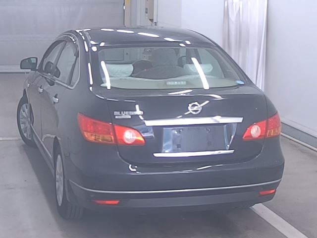 NISSAN BLUEBIRD SYLPHY