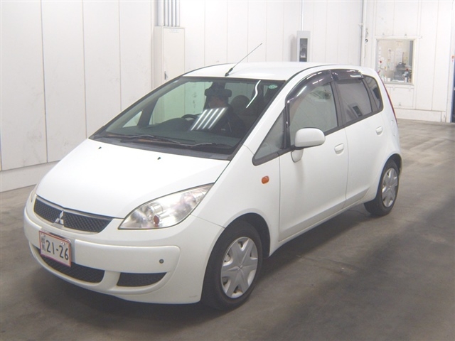 MITSUBISHI COLT