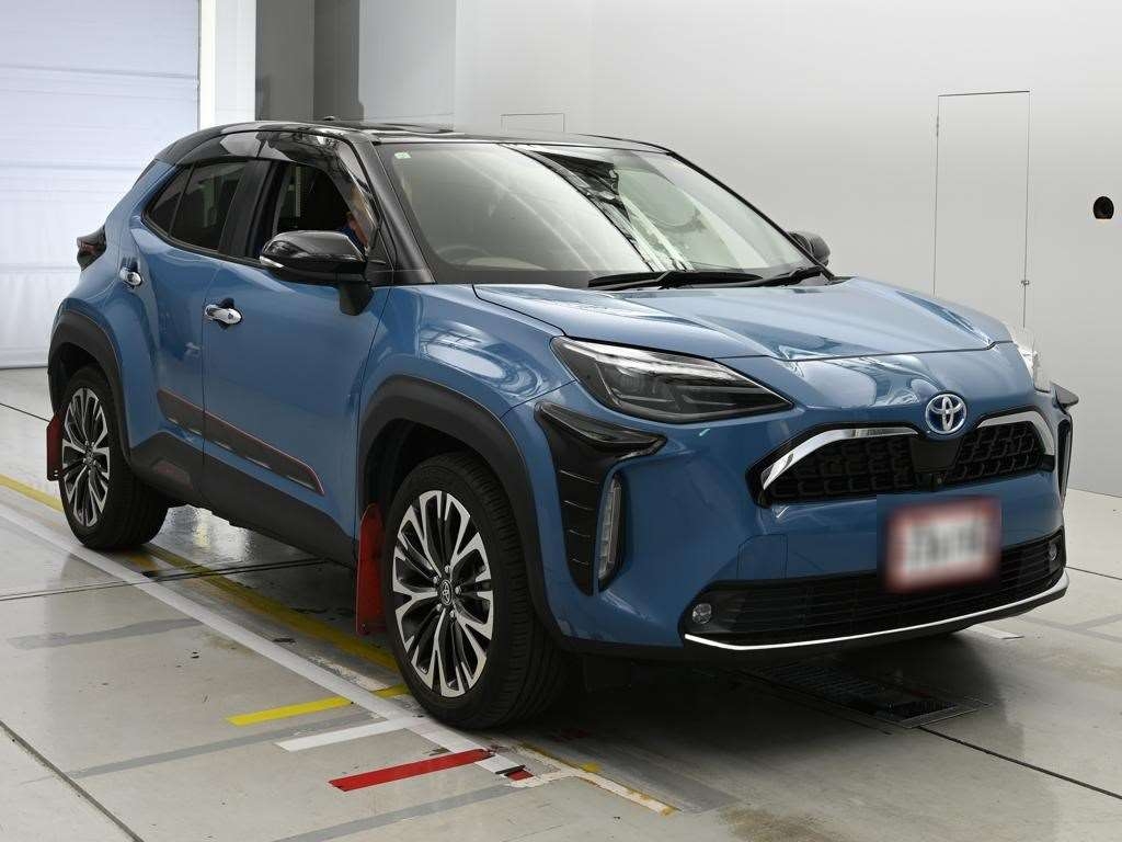 TOYOTA YARIS CROSS