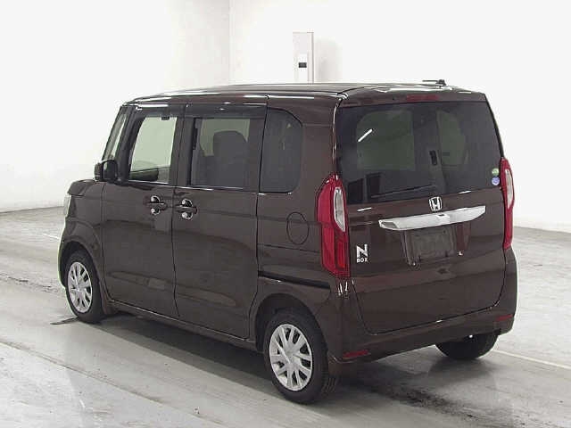 HONDA N-BOX