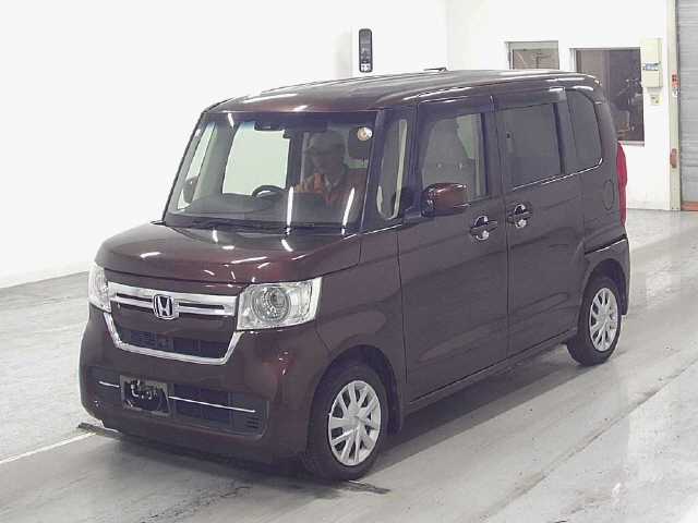 HONDA N-BOX