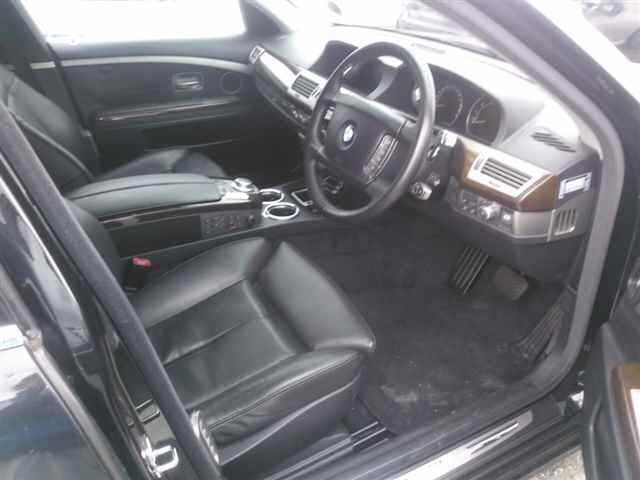 BMW 7-SERIES