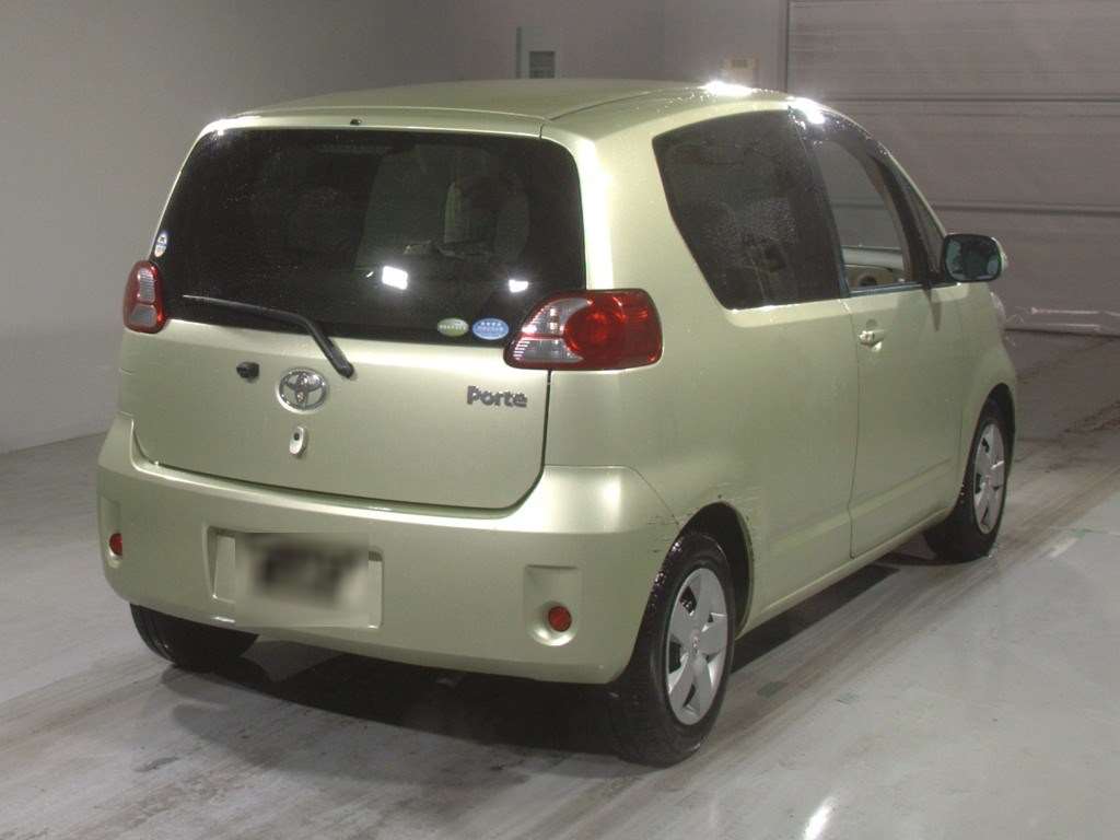 TOYOTA PORTE