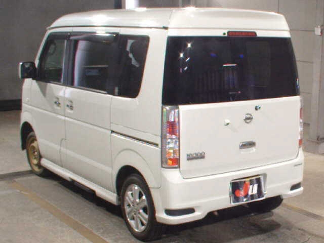 NISSAN NV100 CLIPPER