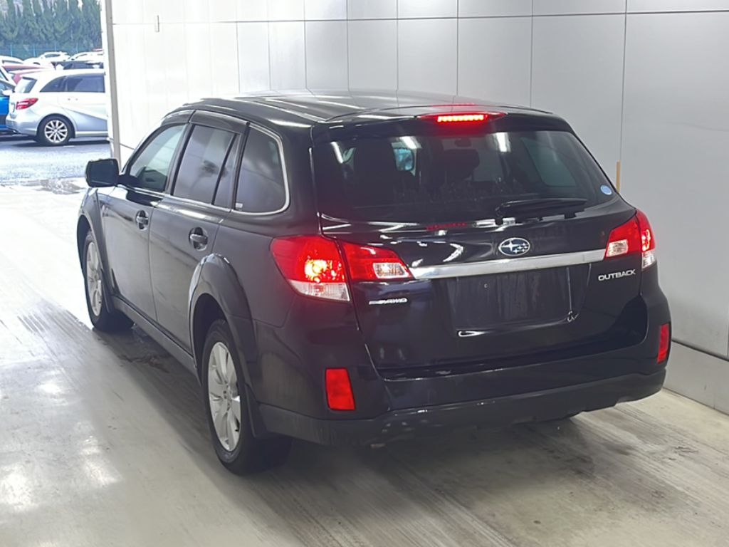 SUBARU OUTBACK