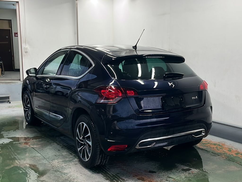 CITROEN DS4