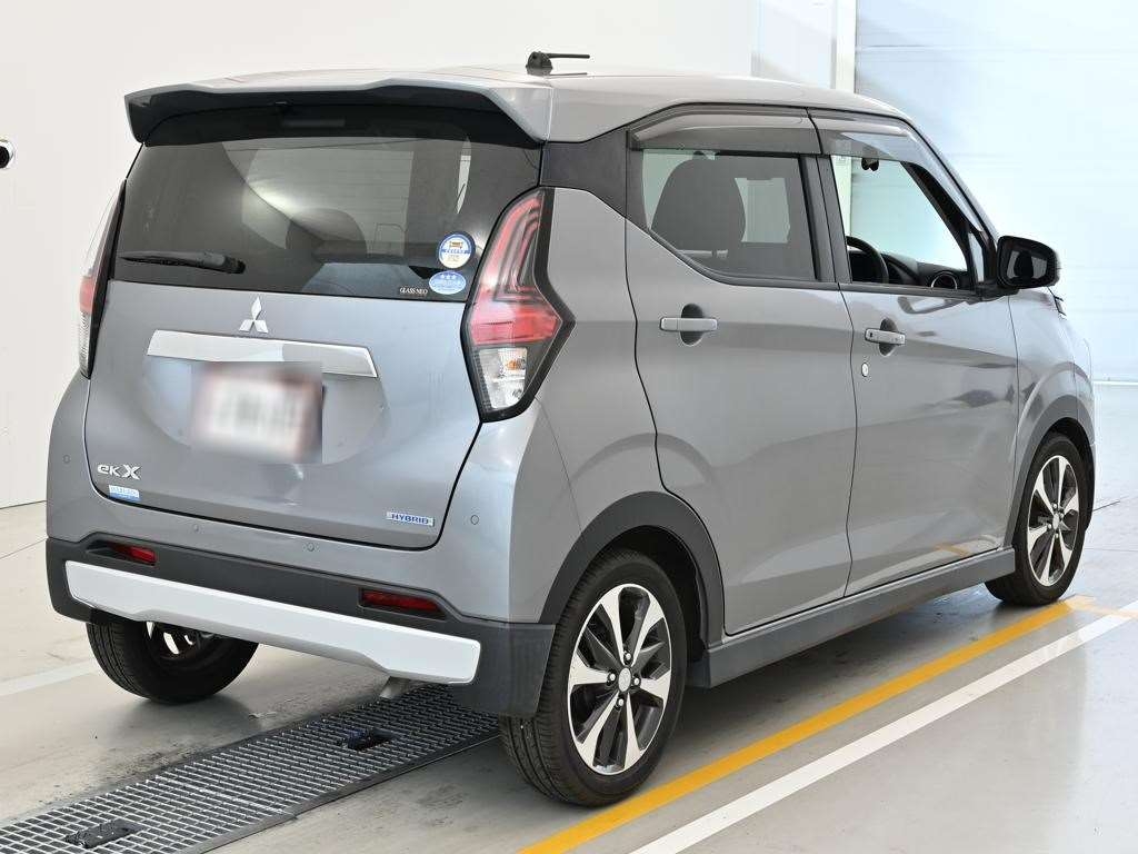 MITSUBISHI EK X