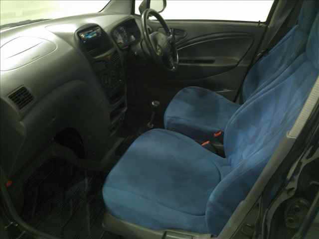 DAIHATSU MAX