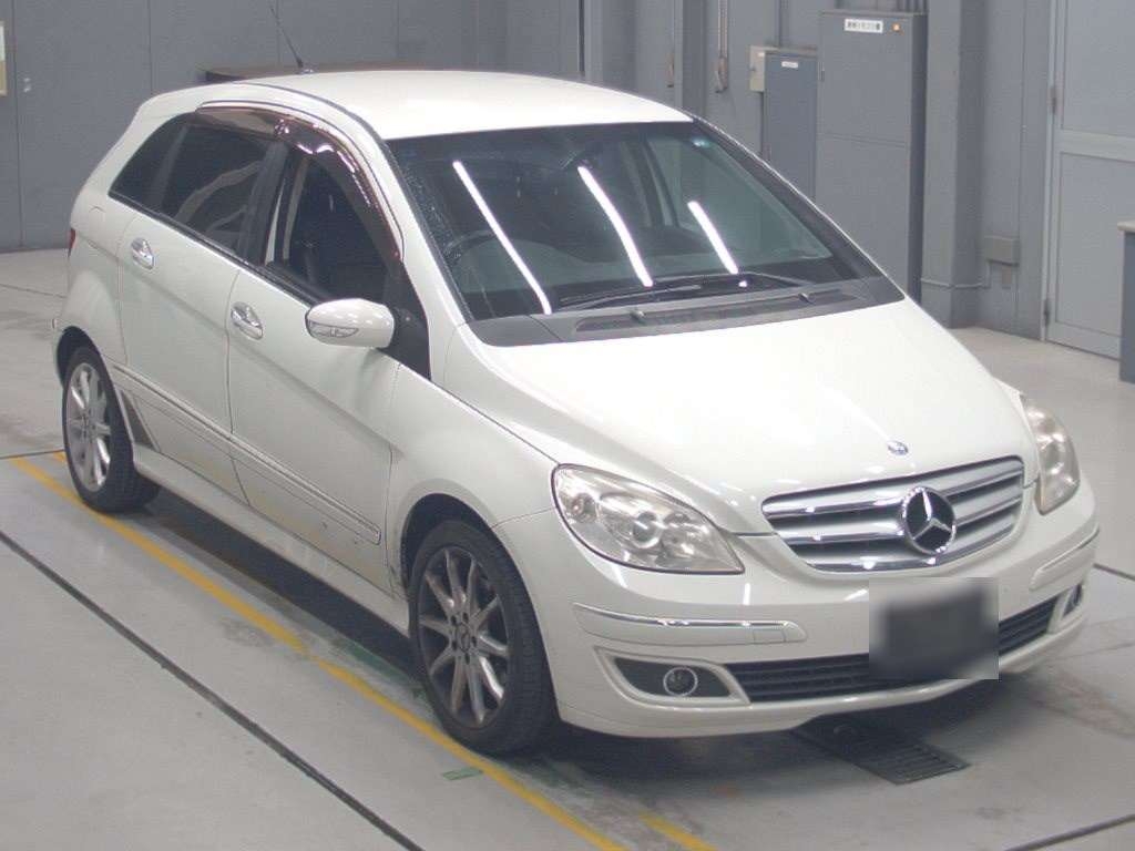 MERCEDES-BENZ B-CLASS