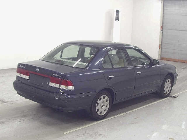 NISSAN SUNNY