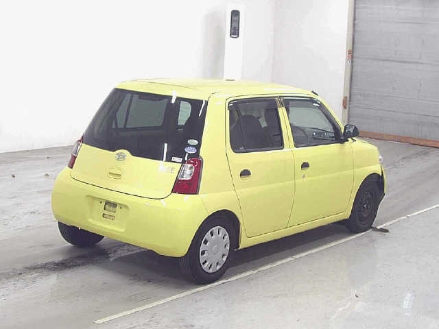 DAIHATSU ESSE