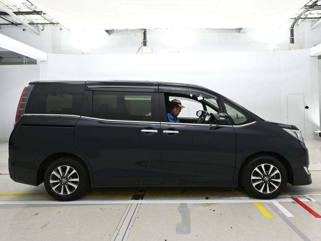 TOYOTA ESQUIRE