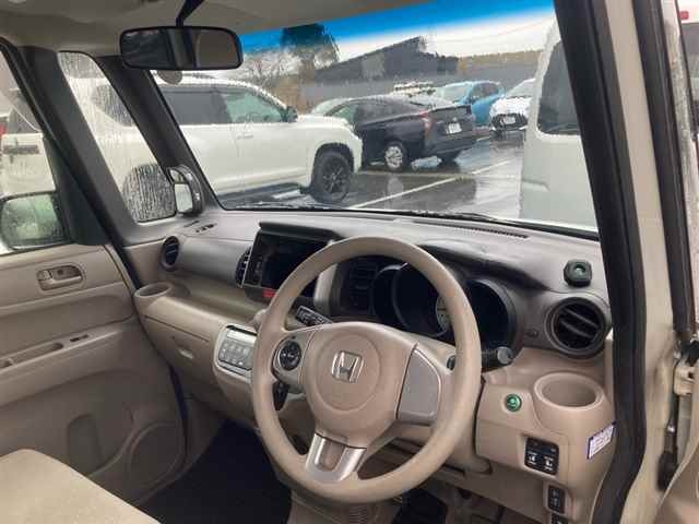 HONDA N-BOX+