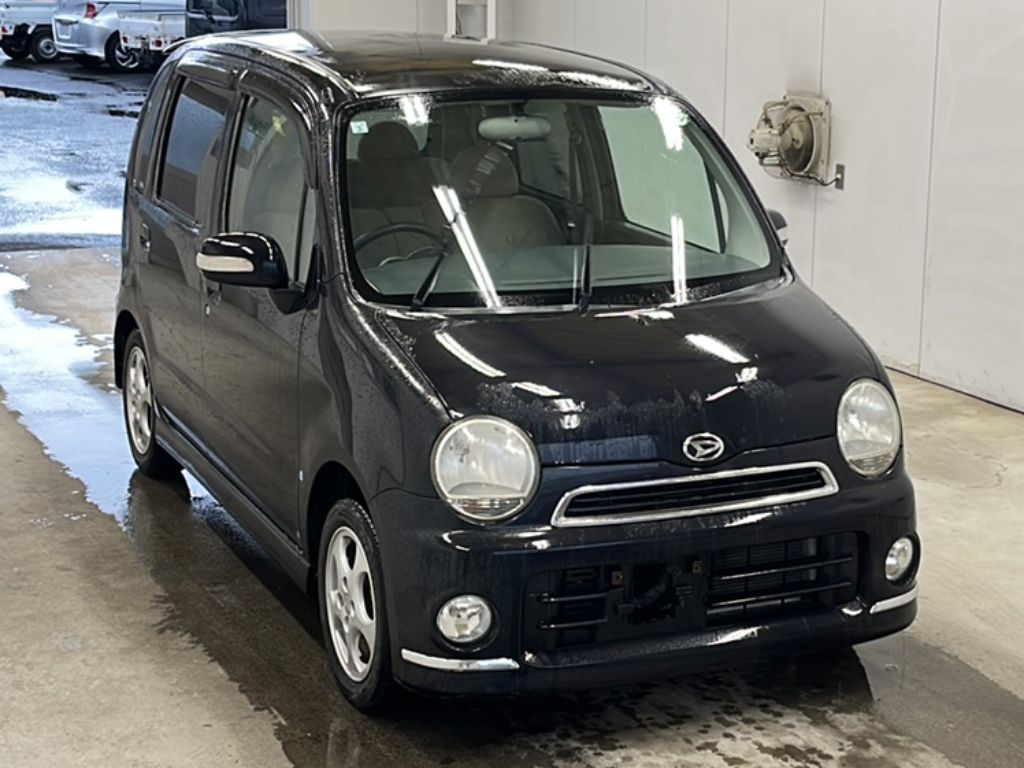 DAIHATSU MOVE LATTE