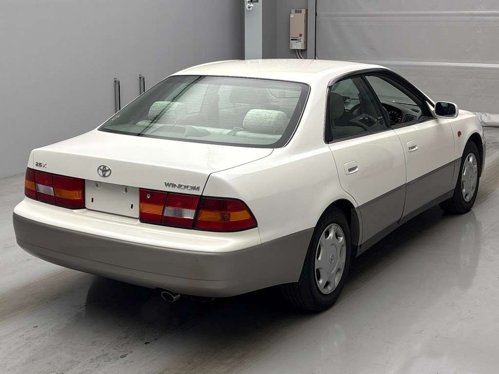 TOYOTA WINDOM
