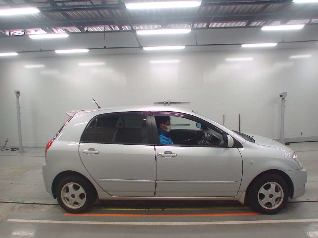 TOYOTA COROLLA RUNX