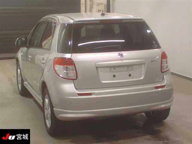 SUZUKI SX4