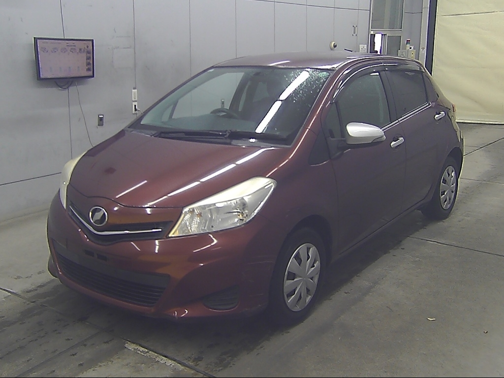 TOYOTA VITZ