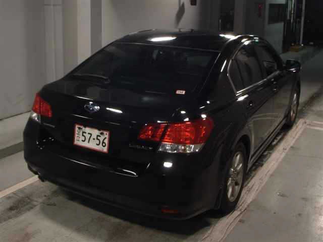 SUBARU LEGACY B4