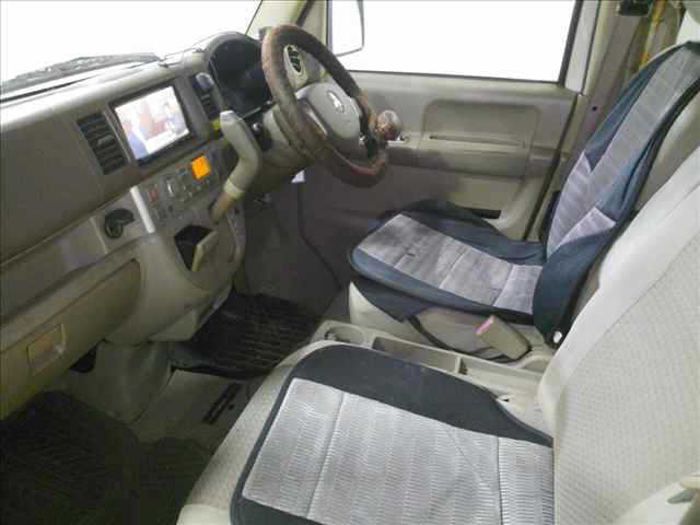 MITSUBISHI TOWN BOX