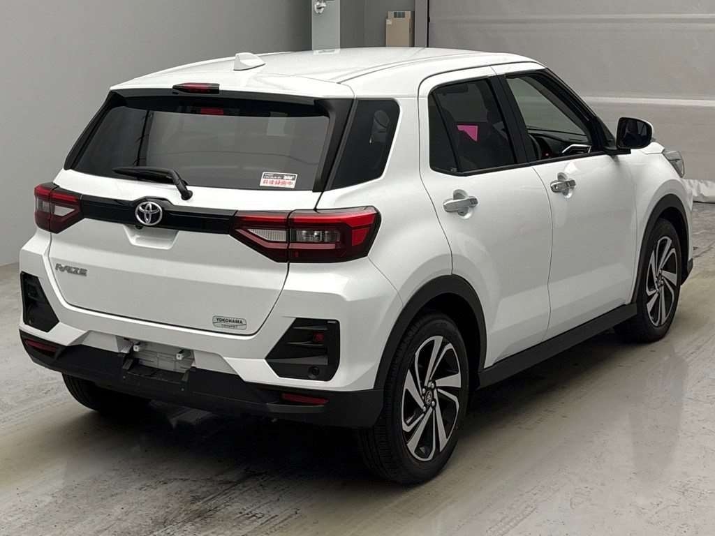 TOYOTA RAIZE
