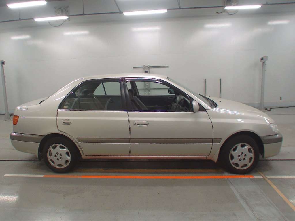 TOYOTA CORONA PREMIO