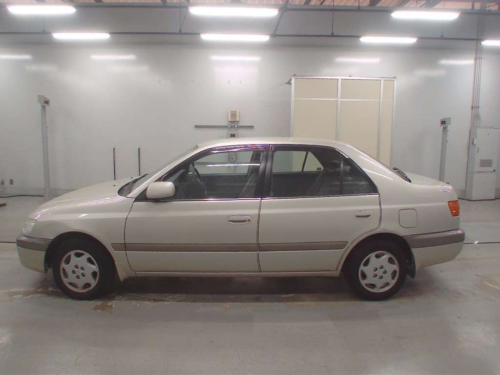 TOYOTA CORONA PREMIO