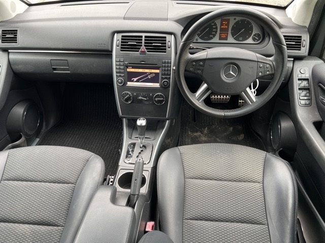 MERCEDES-BENZ B-CLASS