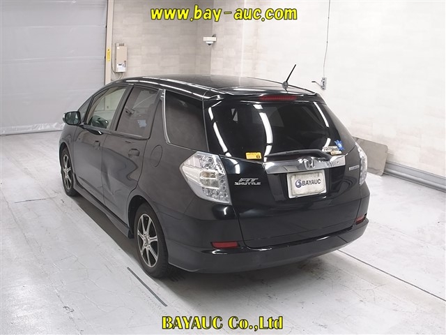 HONDA FIT SHUTTLE