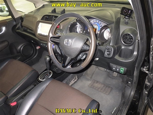 HONDA FIT SHUTTLE