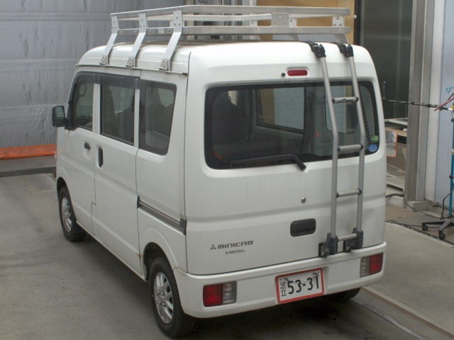 MITSUBISHI MINICAB