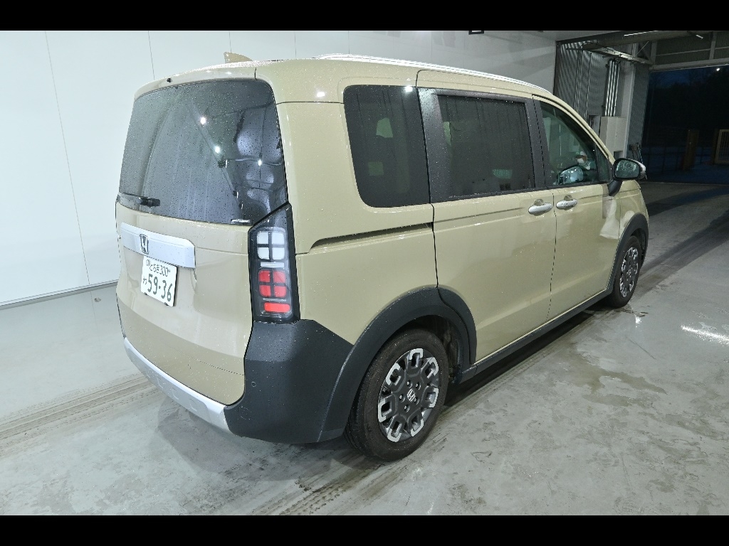 HONDA FREED