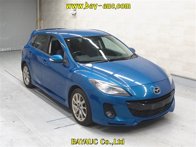 MAZDA AXELA
