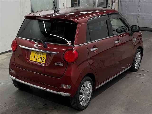 DAIHATSU CAST