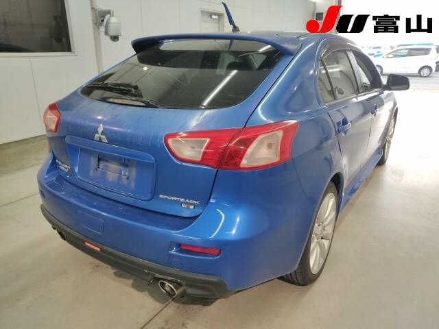 MITSUBISHI LANCER