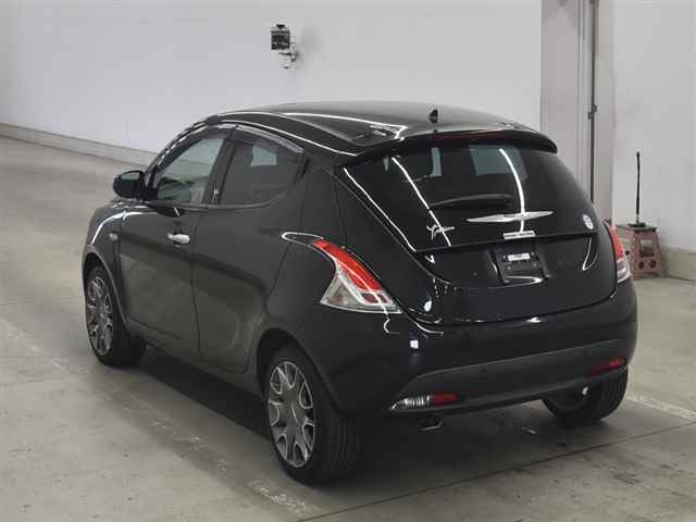 CHRYSLER YPSILON