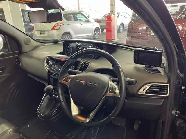 CHRYSLER YPSILON