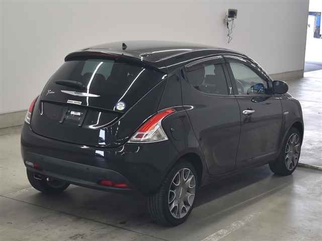 CHRYSLER YPSILON