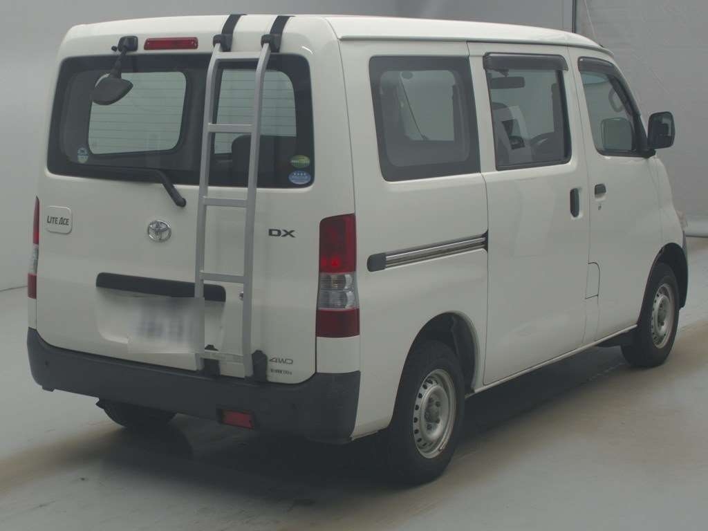 TOYOTA LITE ACE