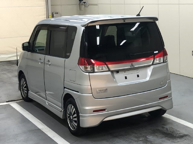 MITSUBISHI DELICA D:2