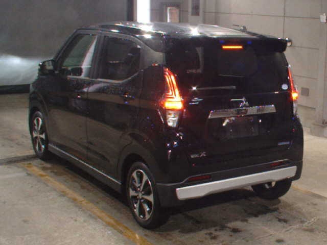 MITSUBISHI EK X