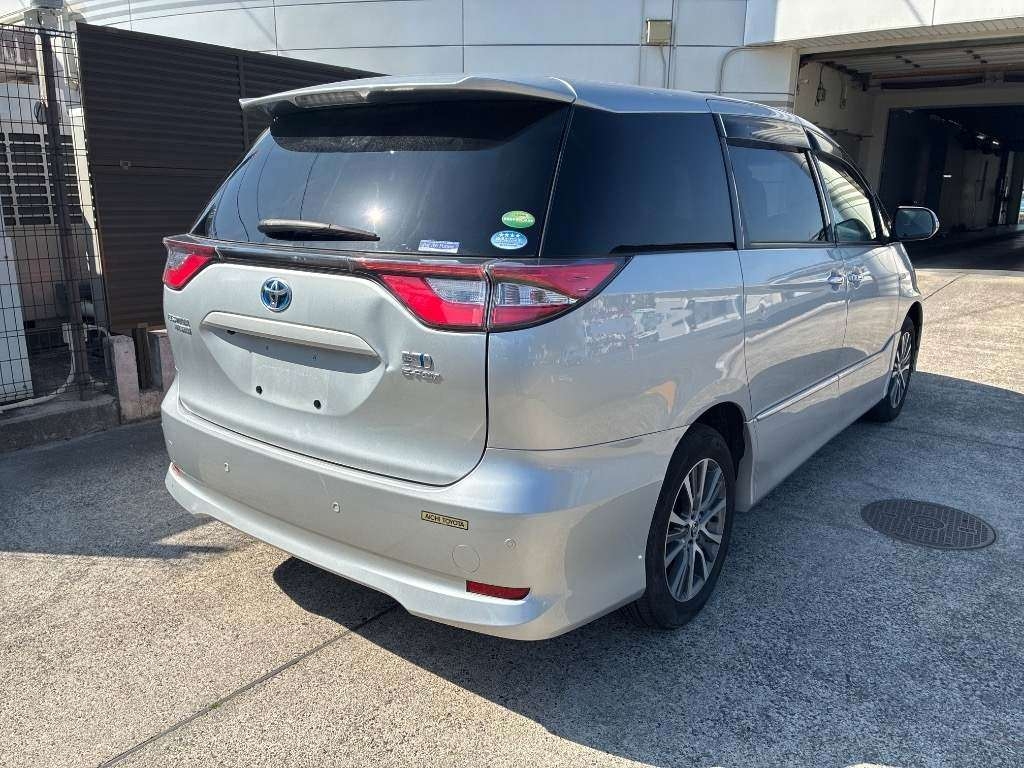 TOYOTA ESTIMA